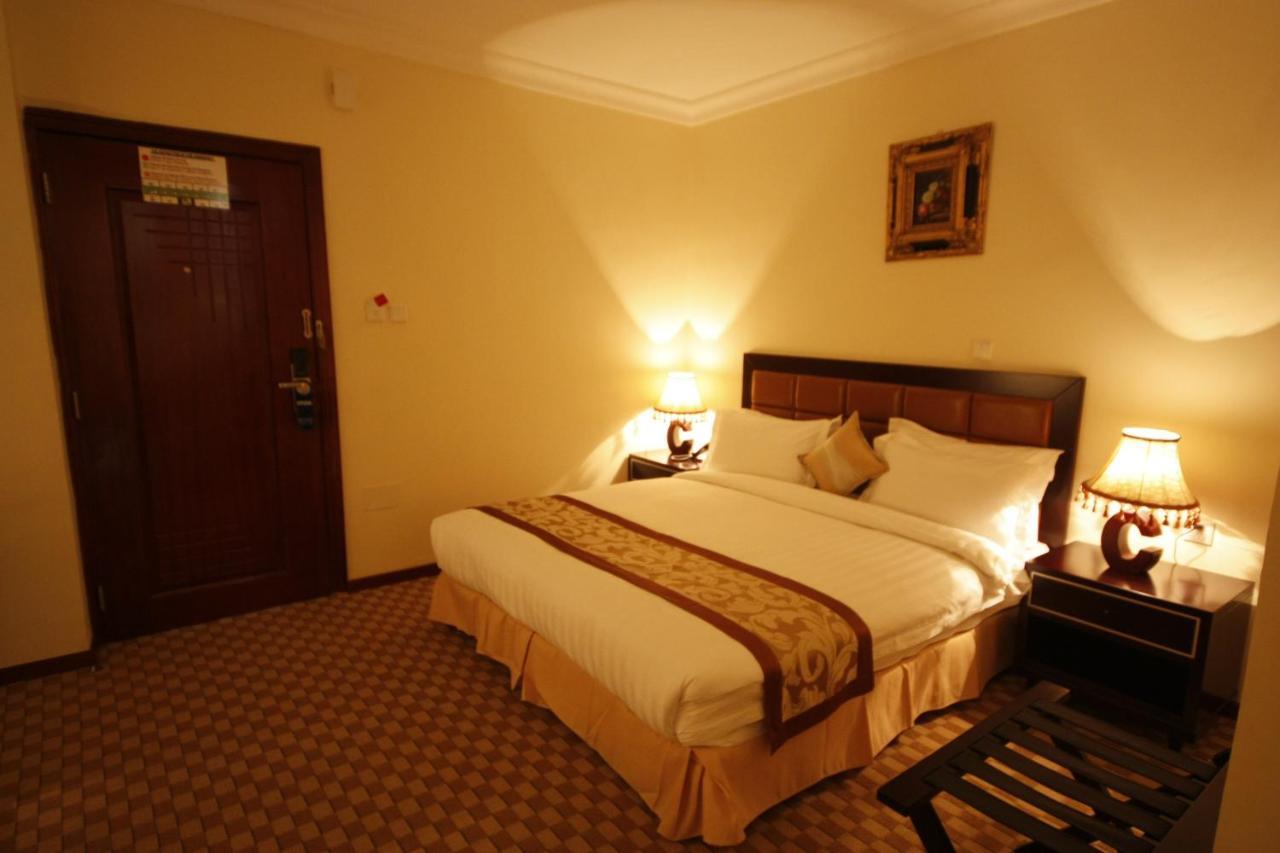 Caravan Hotel Addis Exterior photo